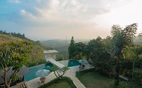 Reddoorz Resort @ Lembang 2